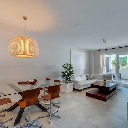 Apartmán Vacation I Via Celere, Huge Terrace, Brand New Complex, Close To The Beach, Center