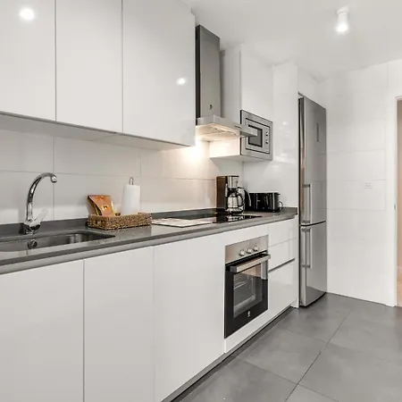 Vacation I Via Celere, Huge Terrace, Brand New Complex, Close To The Beach, Center