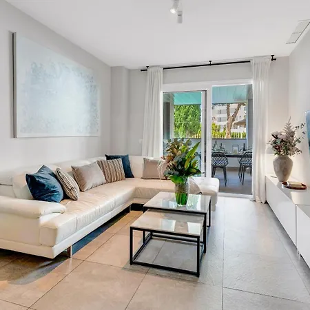Vacation I Via Celere, Huge Terrace, Brand New Complex, Close To The Beach, Center