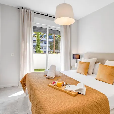 Vacation I Via Celere, Huge Terrace, Brand New Complex, Close To The Beach, Center Appartement
