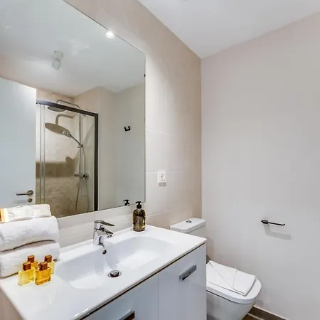 Apartamento Vacation I Via Celere, Huge Terrace, Brand New Complex, Close To The Beach, Center Marbella